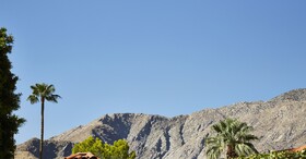 Avalon Hotel & Bungalows