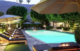 Avalon Hotel & Bungalows