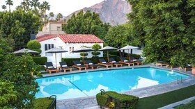 Avalon Hotel & Bungalows