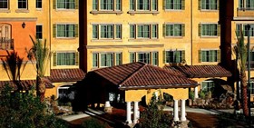 La Bellasera Hotel and Suites