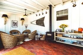 Stables Inn
