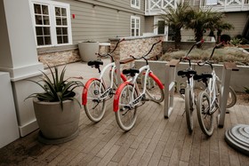 Inn at the Pier Pismo Beach, Curio Collection by Hilton