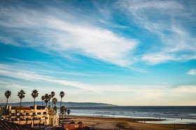 Inn at the Pier Pismo Beach, Curio Collection by Hilton