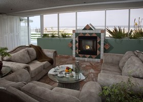 SeaVenture Beach Hotel
