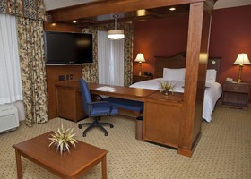 Hampton Inn & Suites Pittsburg