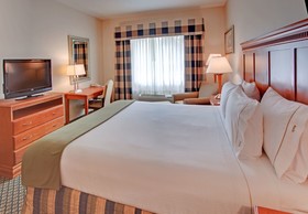 Holiday Inn Express Hotel & Suites Ontario Mills Mall Airport