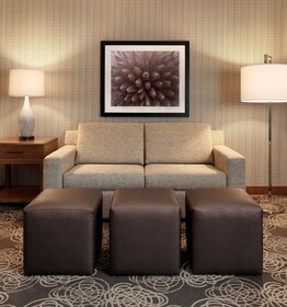 Redondo Beach Hotel, Tapestry Collection by Hilton