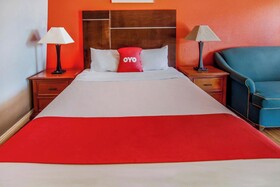 OYO Hotel Europa Ridgecrest CA - W Upjohn Ave