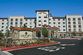 Oxford Suites Sonoma County