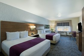Oxford Suites Sonoma County