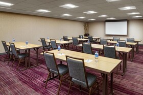 Courtyard by Marriott Roseville