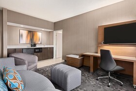 Courtyard by Marriott Roseville