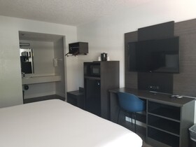 Motel 6 Sacramento, CA - Natomas & SMF Airport
