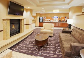 Holiday Inn Express Hotel & Suites Salinas