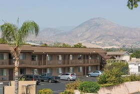 Days Inn by Wyndham San Bernardino