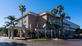 DoubleTree by Hilton Hotel San Diego – Del Mar