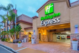Holiday Inn Express San Diego-Sea World Area