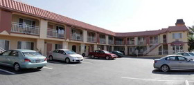 Marina Inn Hotel & Suites