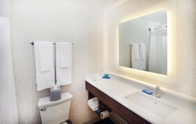 Holiday Inn Express & Suites San Francisco Fishermans Wharf