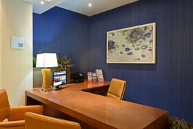 Holiday Inn Express & Suites San Francisco Fishermans Wharf