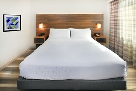 Holiday Inn Express & Suites San Francisco Fishermans Wharf