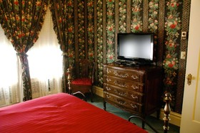 Nob Hill Inn