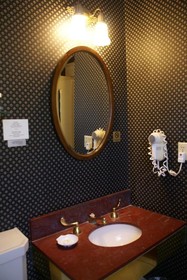 Nob Hill Inn