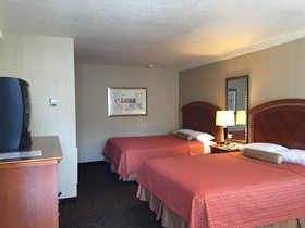 Royal Pacific Motor Inn