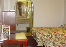 Flamingo Motel