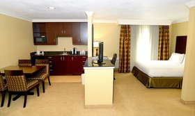 Holiday Inn Hotel & Suites San Mateo-San Francisco SFO