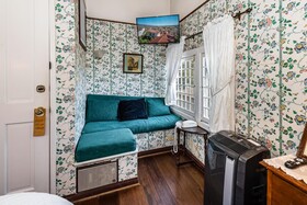 Bath Street Inn