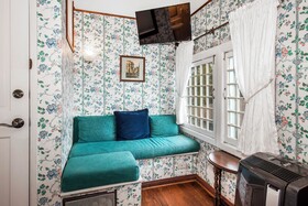 Bath Street Inn