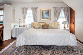 Bath Street Inn
