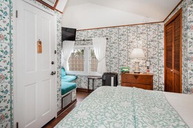 Bath Street Inn
