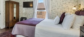 Bath Street Inn