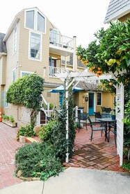 Bath Street Inn