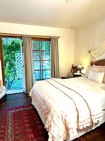 Bath Street Inn