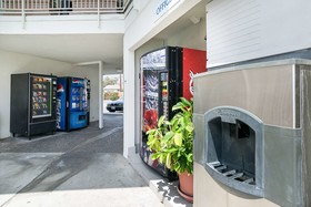 Motel 6 Santa Barbara Beach