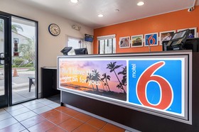 Motel 6 Santa Barbara Beach