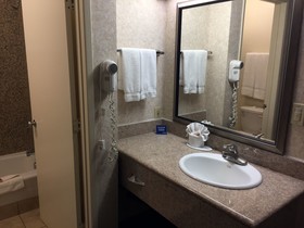 Travelodge by Wyndham Santa Clarita/Valencia