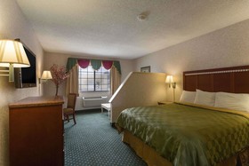 Travelodge by Wyndham Santa Clarita/Valencia