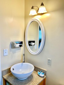 Seaway Inn