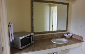 Economy Inn