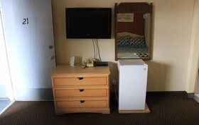 Economy Inn