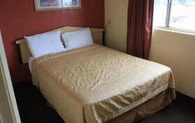 Economy Inn