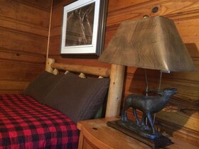 Shaver Lake Village Hotel