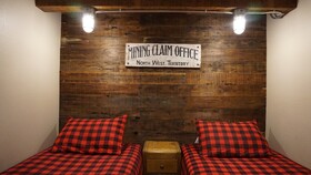 Shaver Lake Village Hotel