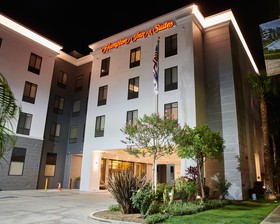 Hampton Inn & Suites Los Angeles/Sherman Oaks