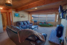Blue Water Lodge