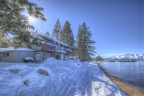Blue Water Lodge